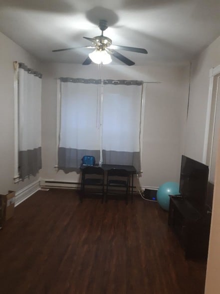 More Photos Of 2102 S Lehigh Ave, Whitehall Apartments For Sale