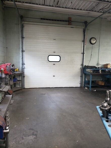 More Photos Of 330 Fuller Rd, Chicopee Distribution For Sale