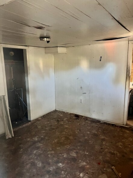 More Photos Of 640 36th St NW, Roanoke Apartments For Sale