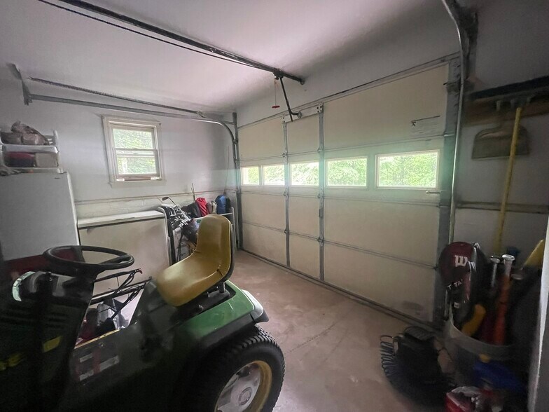 More Photos Of 853 Fairview Rd, Howard Apartments For Sale