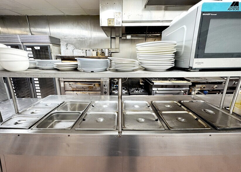 More Photos Of 4960 NW 165th St, Miami Warehouse For Sale