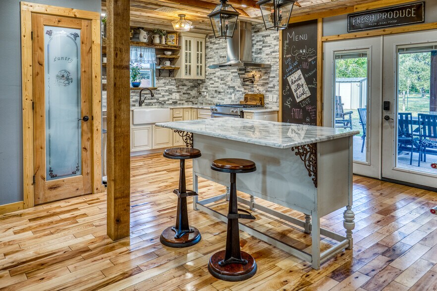 More Photos Of 23192 Murrell Rd, Hockley Lodge Meeting Hall For Sale