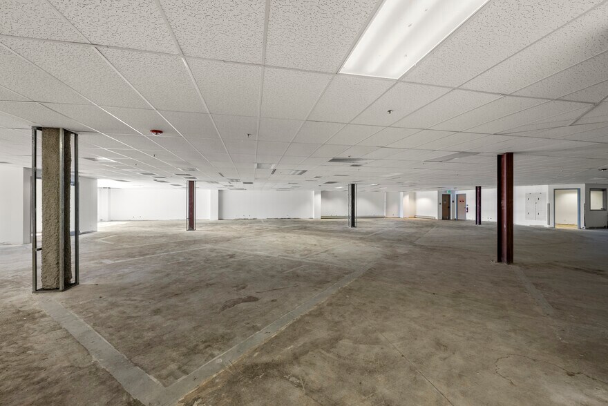 More Photos Of 400 W 48th Ave, Denver Office For Sale