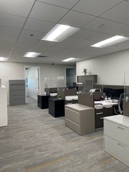 More Photos Of 4800 N Federal Hwy, Boca Raton Medical For Sale