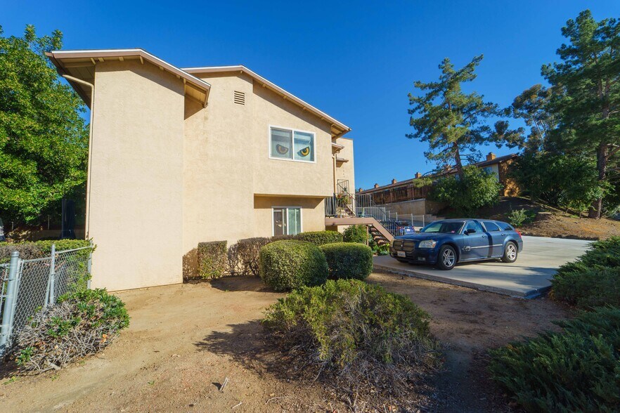 More Photos Of 1960 Arnold Way, Alpine Apartments For Sale