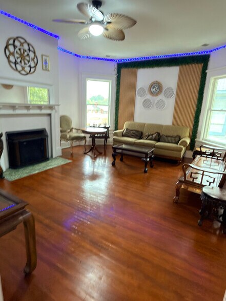 More Photos Of 1330 Peabody Ave, Memphis Office For Sale