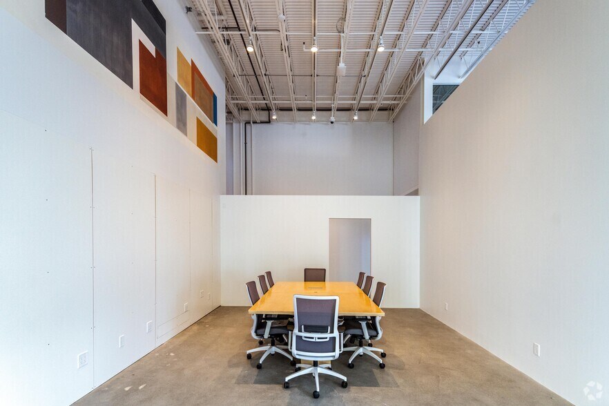 More Photos Of 57-69 Windward Ave, Venice Office For Lease