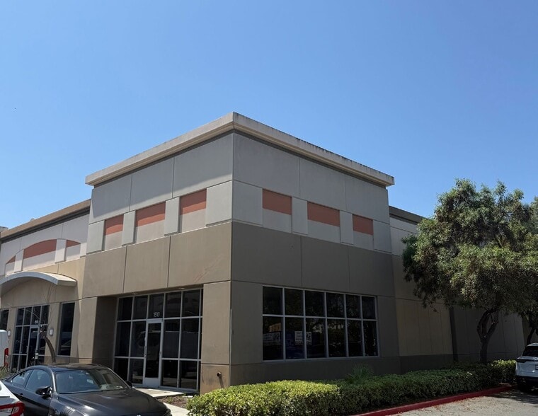 More Photos Of 1516 Santiago Ridge Way, San Diego Warehouse For Lease