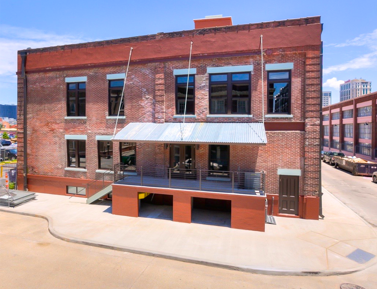 Primary Photo Of 401 Saint Joseph St, New Orleans Office For Sale