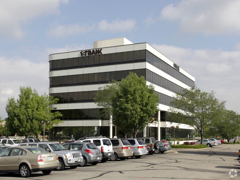 More Photos Of 550 S Wadsworth Blvd, Lakewood Office For Lease