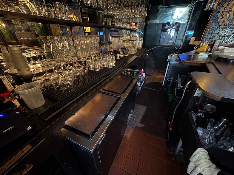 More Photos Of 219 N 21st Ave, Hollywood Storefront Retail Office For Lease