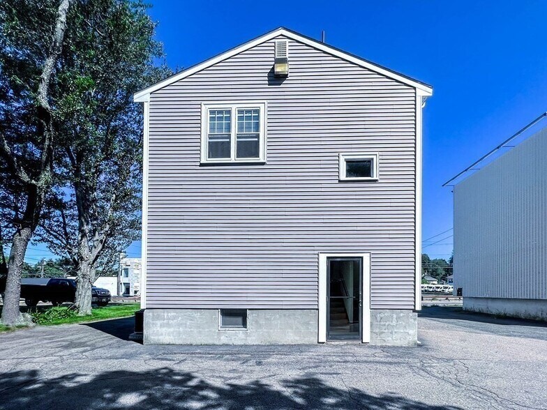 More Photos Of 300 Worcester Rd, Framingham Office For Sale