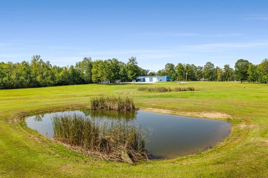 More Photos Of 456 Lakewood Park Rd, Beechgrove General Retail For Sale