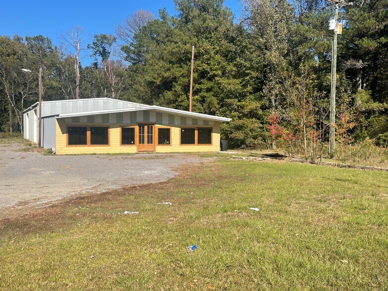 More Photos Of 379 Highway 43, Pelahatchie Research And Development For Sale