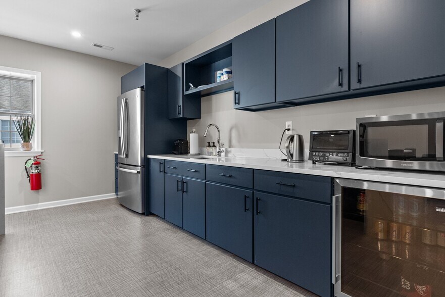 More Photos Of 790 Newtown Yardley Rd, Newtown Medical For Sale