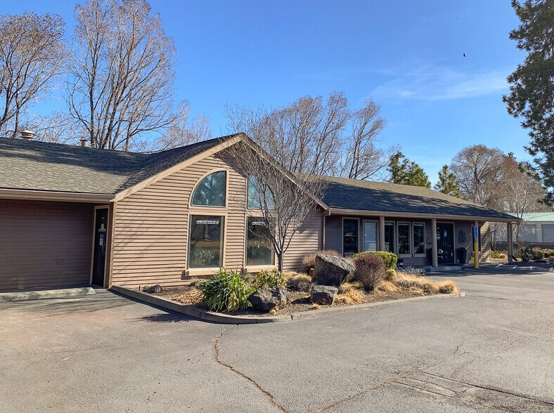 Primary Photo Of 354 NE Norton Ave, Bend Office For Lease