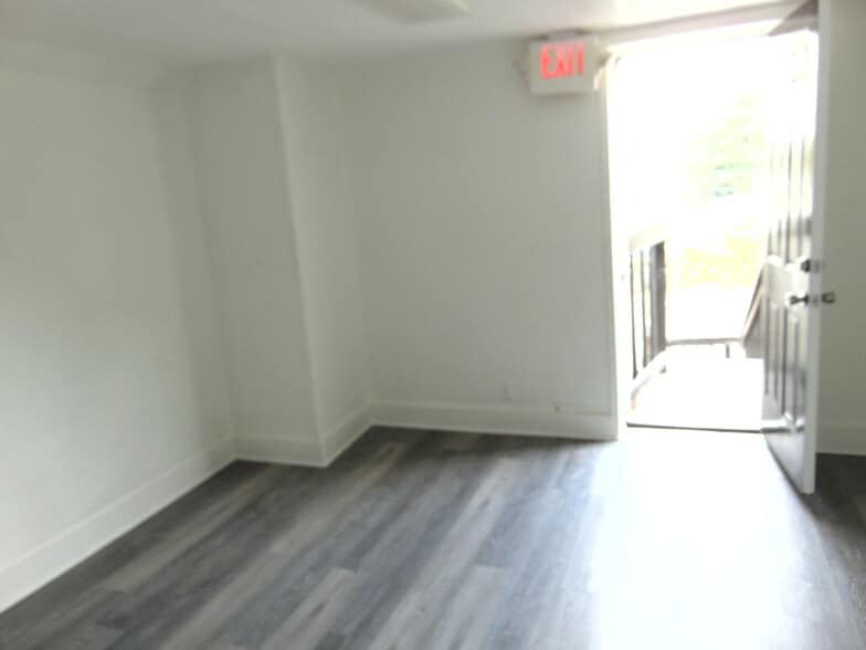 More Photos Of 6277 Memorial Dr, Stone Mountain Medical For Sale