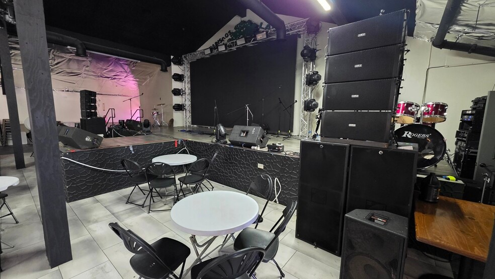 More Photos Of 1300 McHenry Ave, Modesto Restaurant For Sale