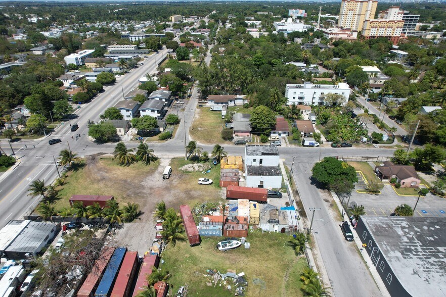 More Photos Of 7441 N Miami Ave, Miami Freestanding For Sale