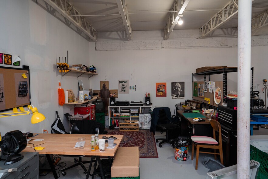 More Photos Of 6454 NE 4th Ave, Miami Light Manufacturing For Lease