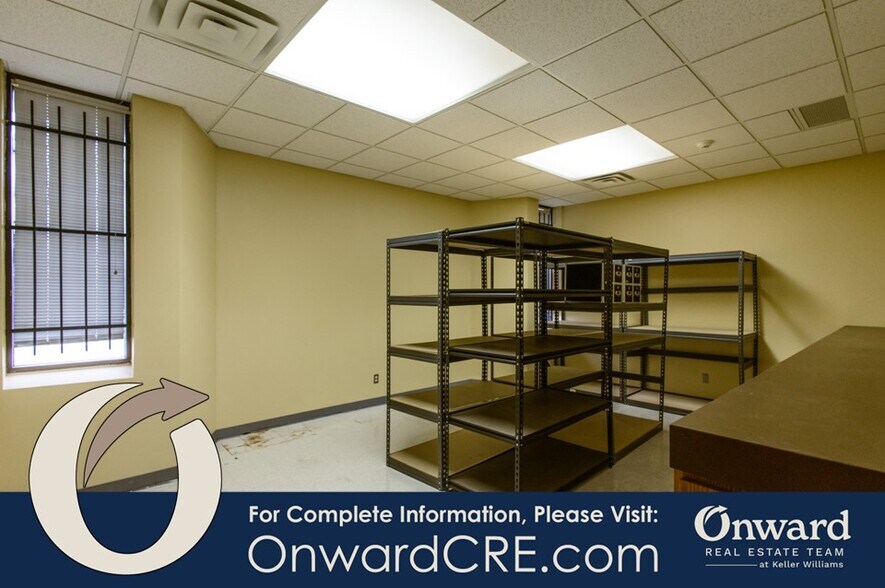 More Photos Of 6625 Sanger Ave, Waco Office For Sale