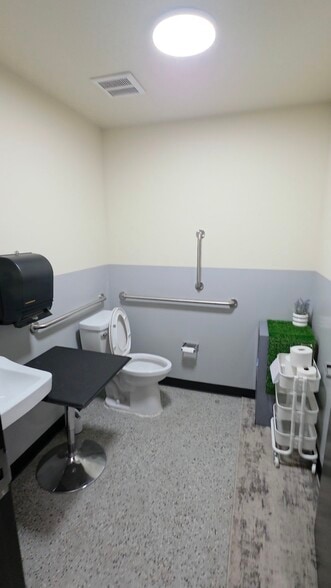 More Photos Of 3109 W Liberty Ave, Pittsburgh Storefront For Lease