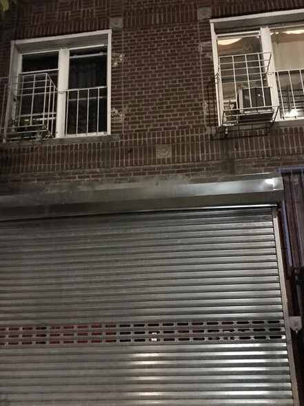 More Photos Of 425 New Lots Ave, Brooklyn Storefront Retail Residential For Sale