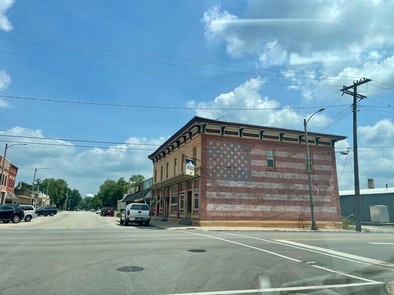 Primary Photo Of 2 E Main St, Plano Storefront Retail Residential For Sale