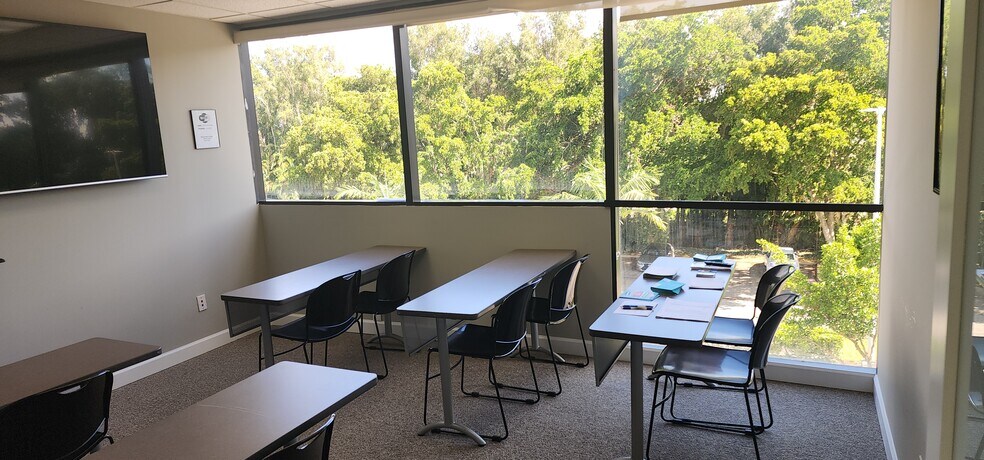More Photos Of 9050 Pines Blvd, Pembroke Pines Coworking Space