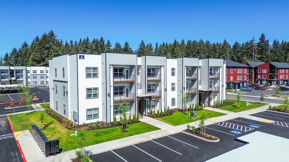 More Photos Of 7011 NE 126th St, Vancouver Apartments For Sale