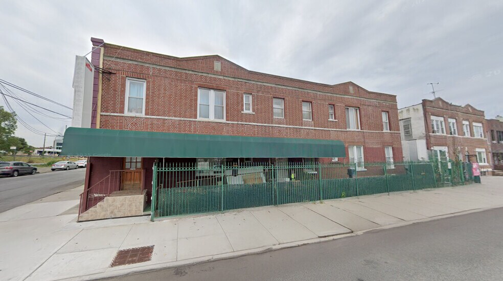 More Photos Of 702 Banner Ave, Brooklyn Multifamily For Sale