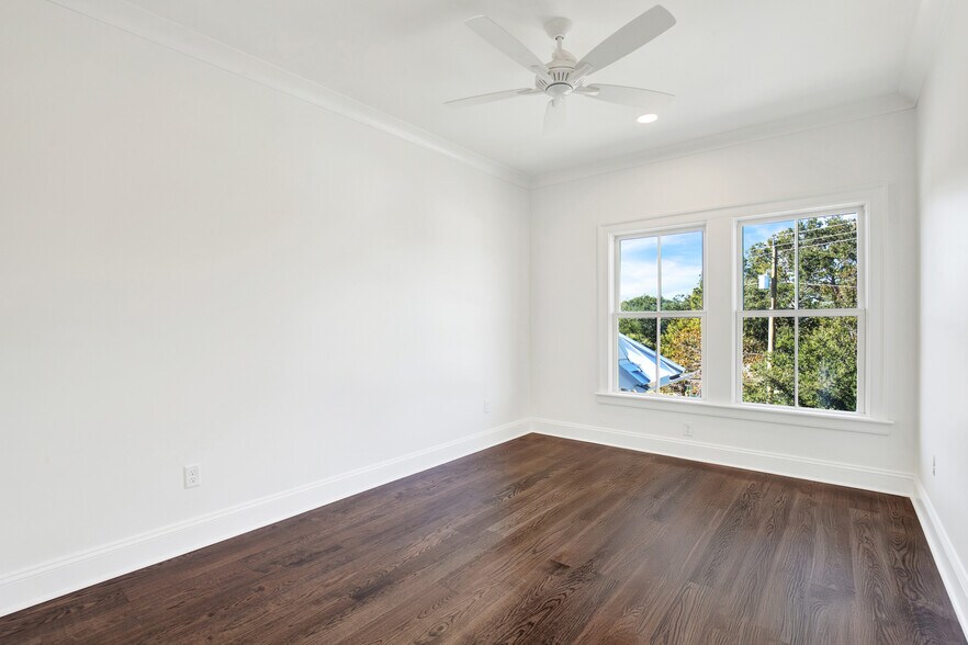 More Photos Of 104 17th st, Tybee Island Apartments For Sale