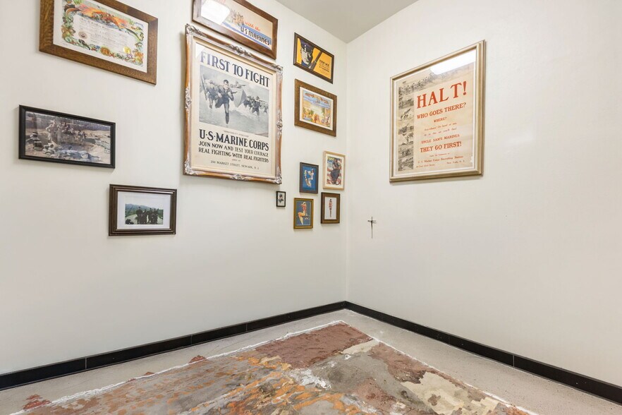 More Photos Of 21627 Sherman Way, Canoga Park Storefront For Sale