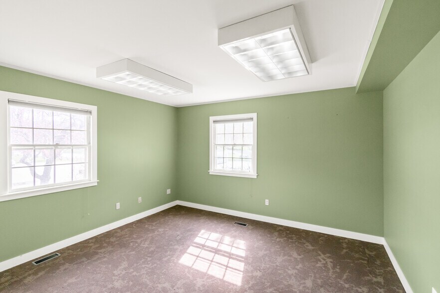 More Photos Of 633 NH Route 10, Orford Office For Lease