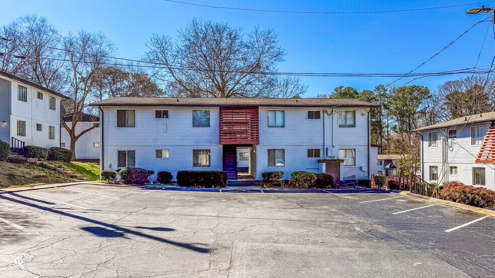 More Photos Of 4663 Waldrop Dr, Forest Park Apartments For Sale