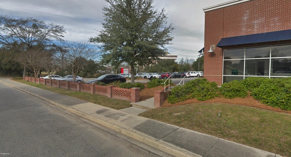 More Photos Of 2048 Sam Rittenburg Blvd, Charleston General Retail For Lease