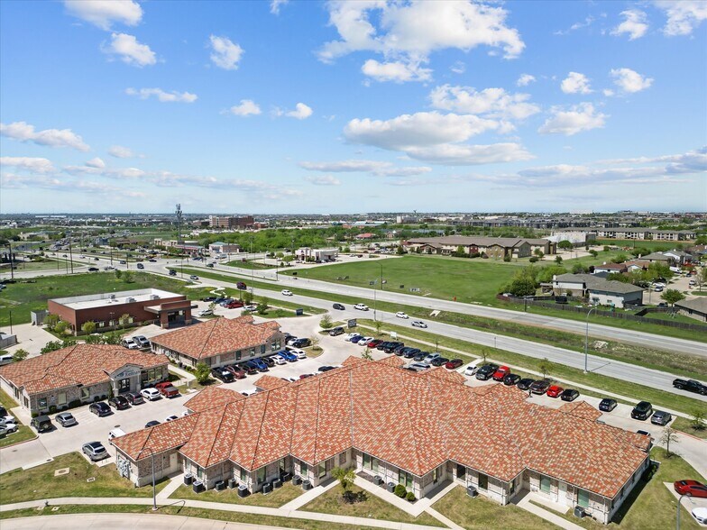 More Photos Of 3848 N Tarrant Pky, Fort Worth Medical For Sale