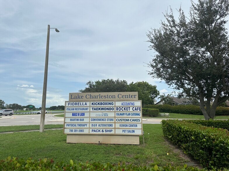 More Photos Of 7000 Charleston Shores Blvd, Lake Worth Unknown For Lease
