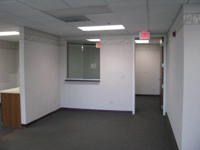 More Photos Of 1737 S Naperville Rd, Wheaton Office For Sale