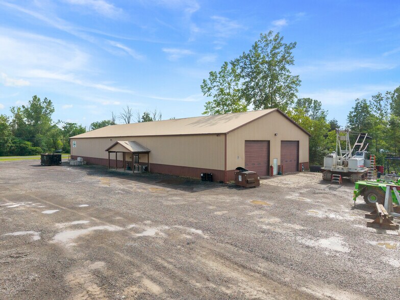 More Photos Of 751 County Route 37, Central Square Industrial For Lease