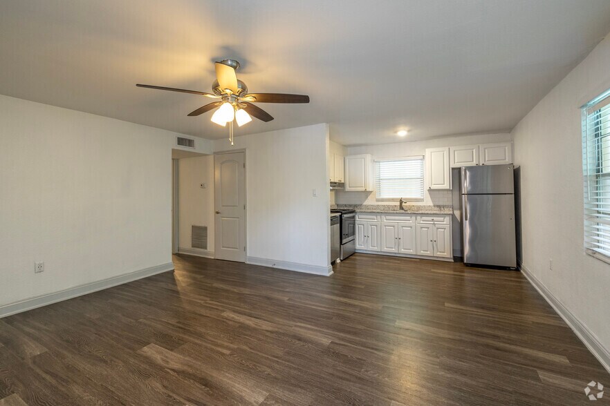 More Photos Of 1405 S Lorenzo Ave, Tampa Apartments For Sale