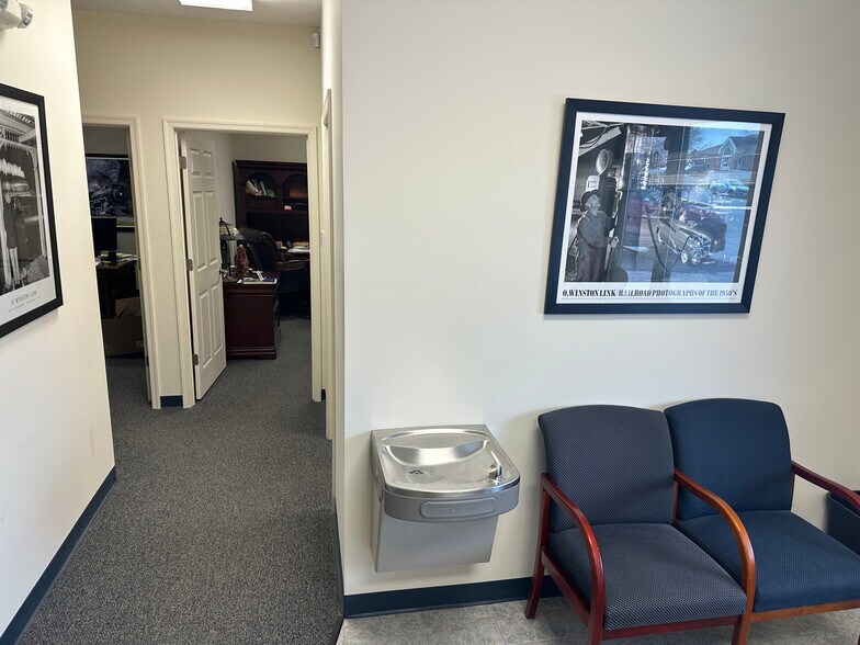 More Photos Of 3211 Peoples Dr, Harrisonburg Research And Development For Sale