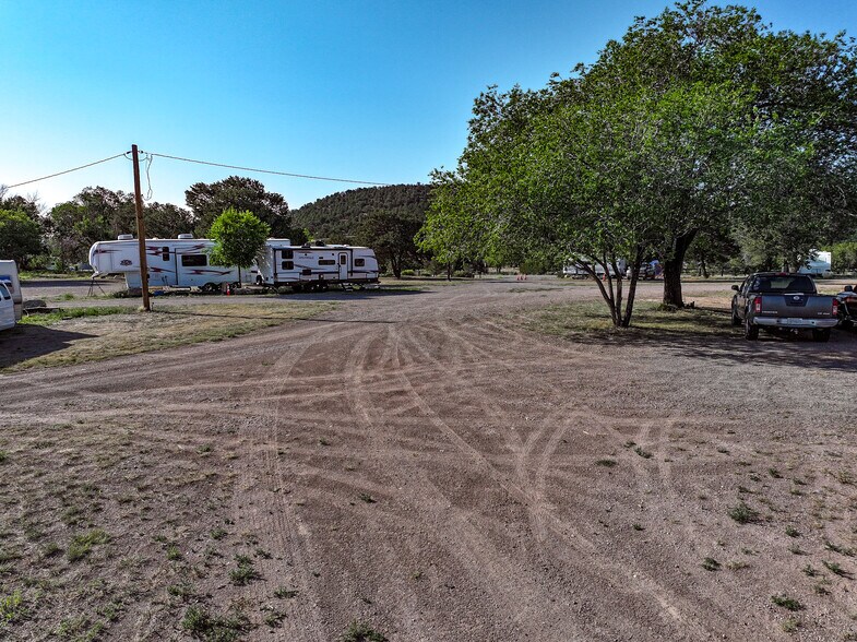 More Photos Of 1 Highway 60, Datil Service Station For Sale