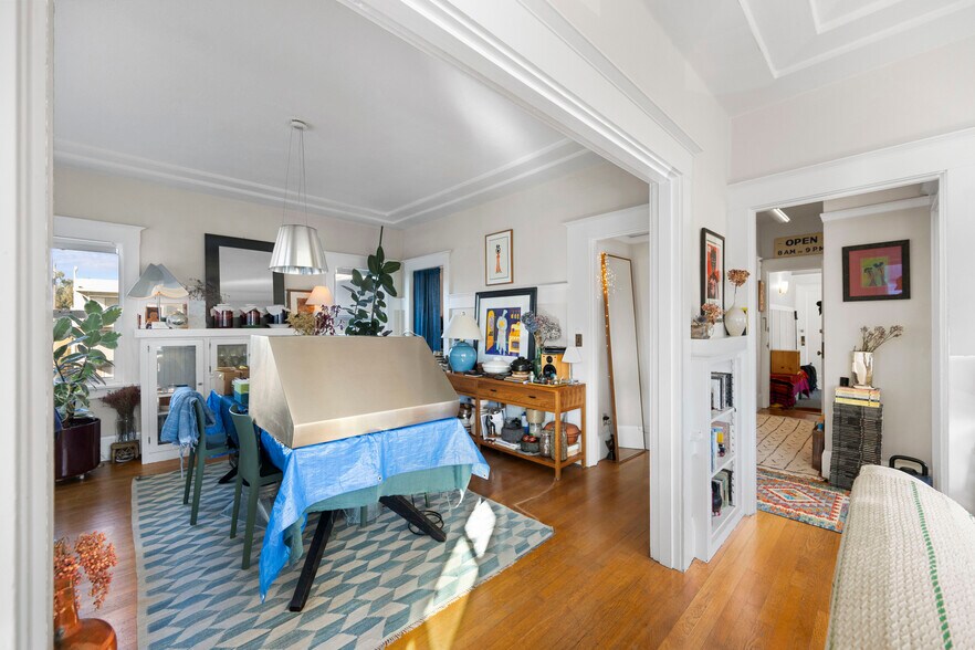 More Photos Of 4045 Manila Ave, Oakland Apartments For Sale