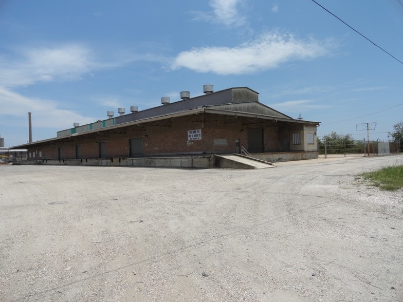 Primary Photo Of 1830 Kentucky St, New Orleans Warehouse For Lease