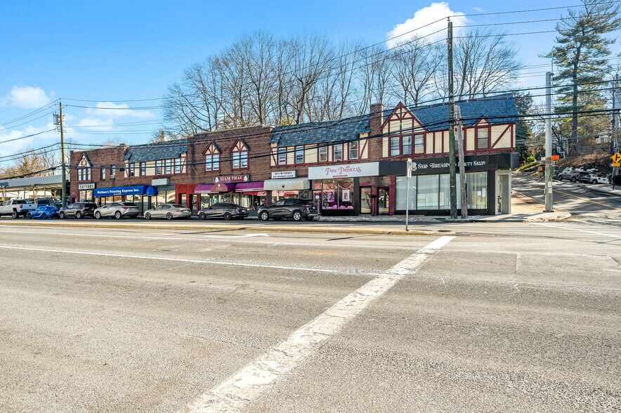 More Photos Of 734-760 Central Park Ave, Scarsdale Storefront Retail Residential For Sale