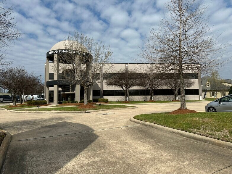 More Photos Of 4750 Sherwood Common Blvd, Baton Rouge Office For Lease
