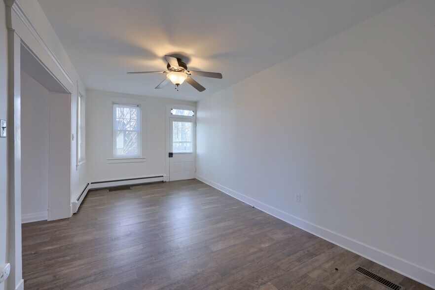 More Photos Of 121 Walnut Hill Rd, Millersville Religious Facility For Sale