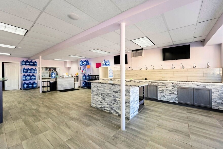 More Photos Of 283 Belmont Ave, Haledon Storefront Retail Residential For Sale