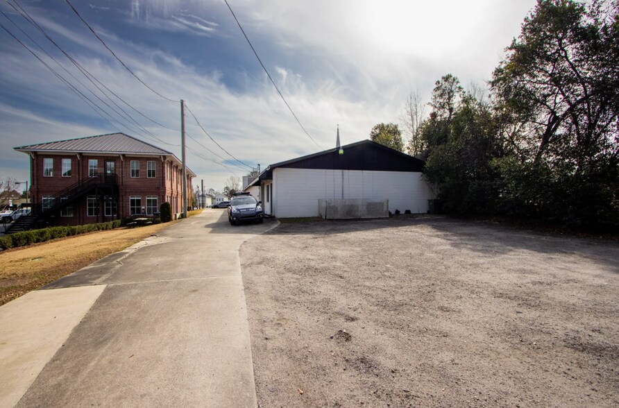 More Photos Of 536 Meeting St, West Columbia Storefront Retail Office For Sale